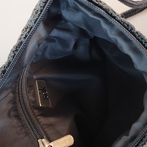 The Sak- beautiful gray crochet crossbody bag - Picture 5 of 8